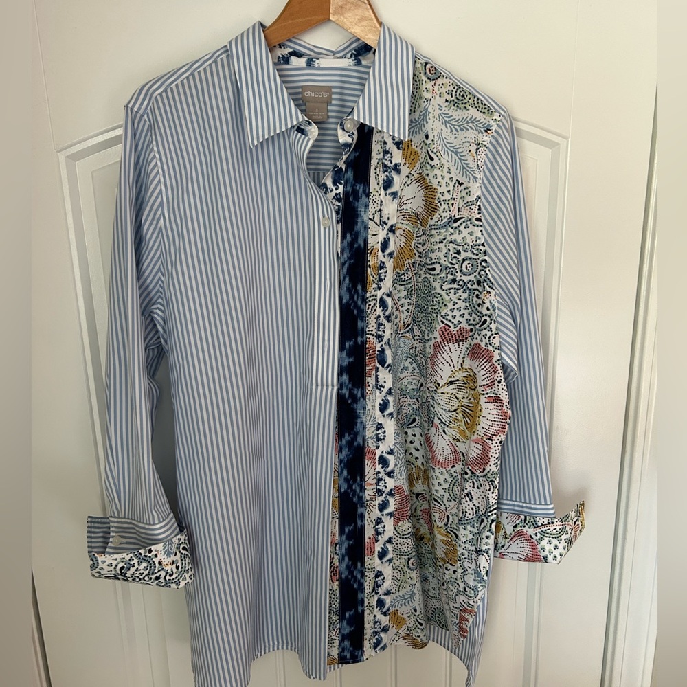 Chico's Mixed Print Blue & White Striped Button-Front Blouse